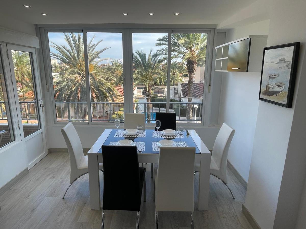 Nice Apartment Near The Sea Torrevieja Bagian luar foto